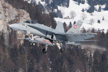 J-5010 - Switzerland - Air Force McDonnell Douglas F-18C Hornet