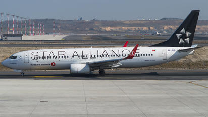 TC-JHC - Turkish Airlines Boeing 737-800