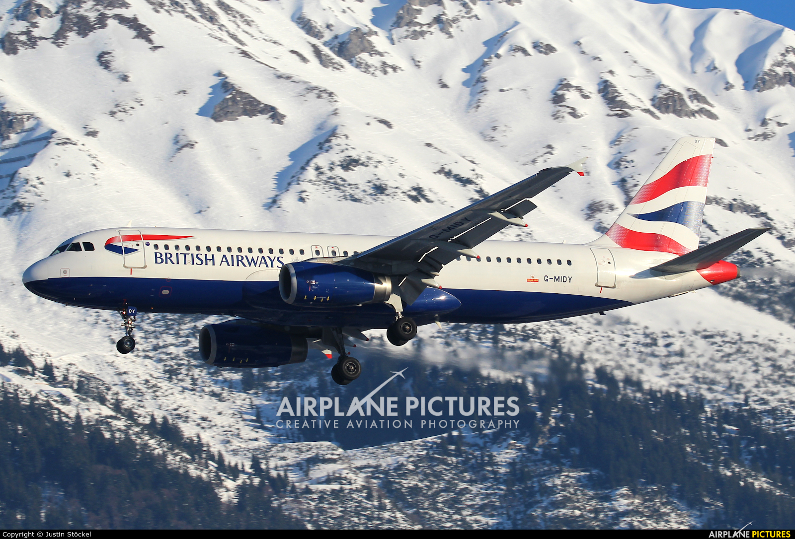 British Airways G-MIDY aircraft at Innsbruck