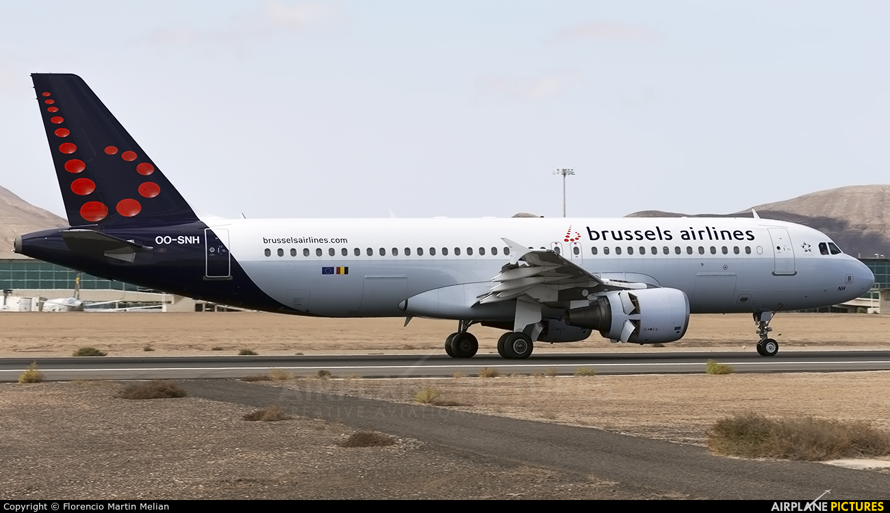Brussels Airlines OO-SNH aircraft at Fuerteventura - Puerto del Rosario