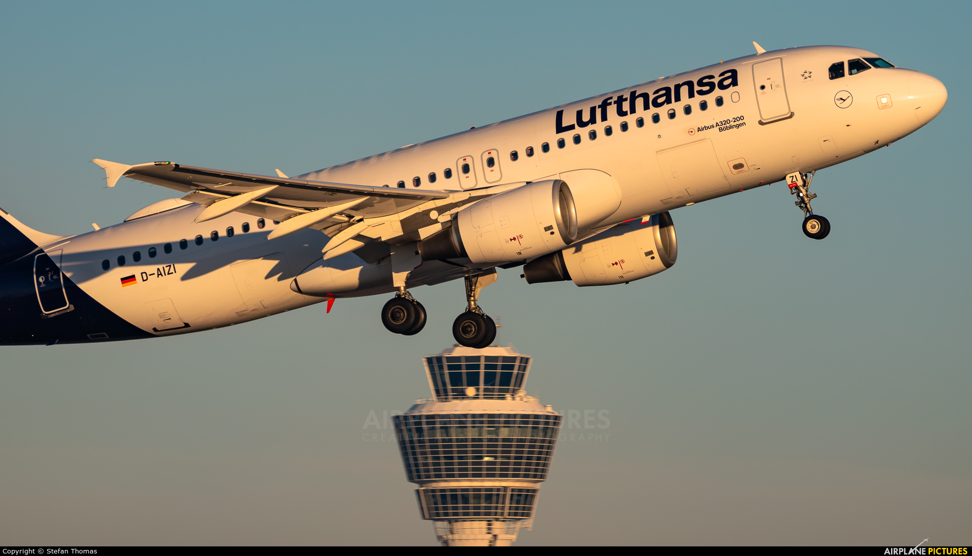 Lufthansa D-AIZI aircraft at Munich