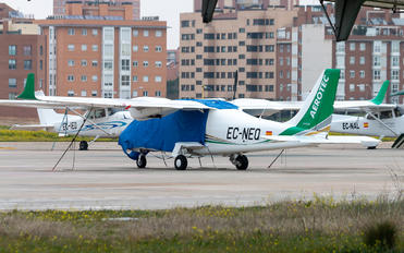 EC-NEQ - Aerotec Flight Training Tecnam P2006T