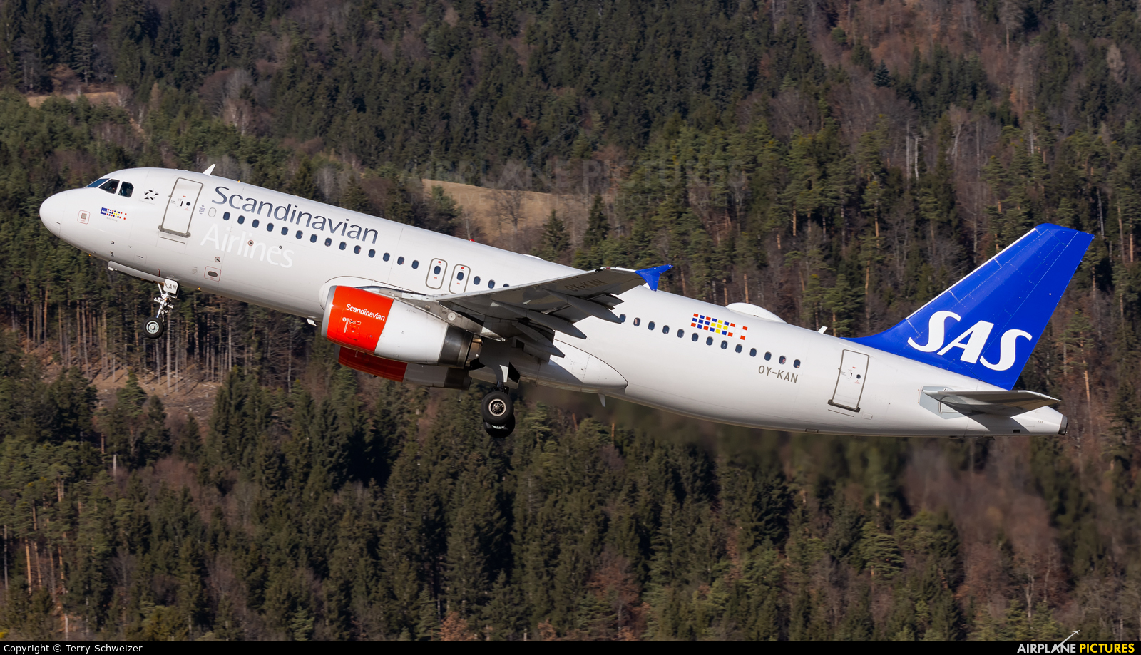 SAS - Scandinavian Airlines OY-KAN aircraft at Innsbruck