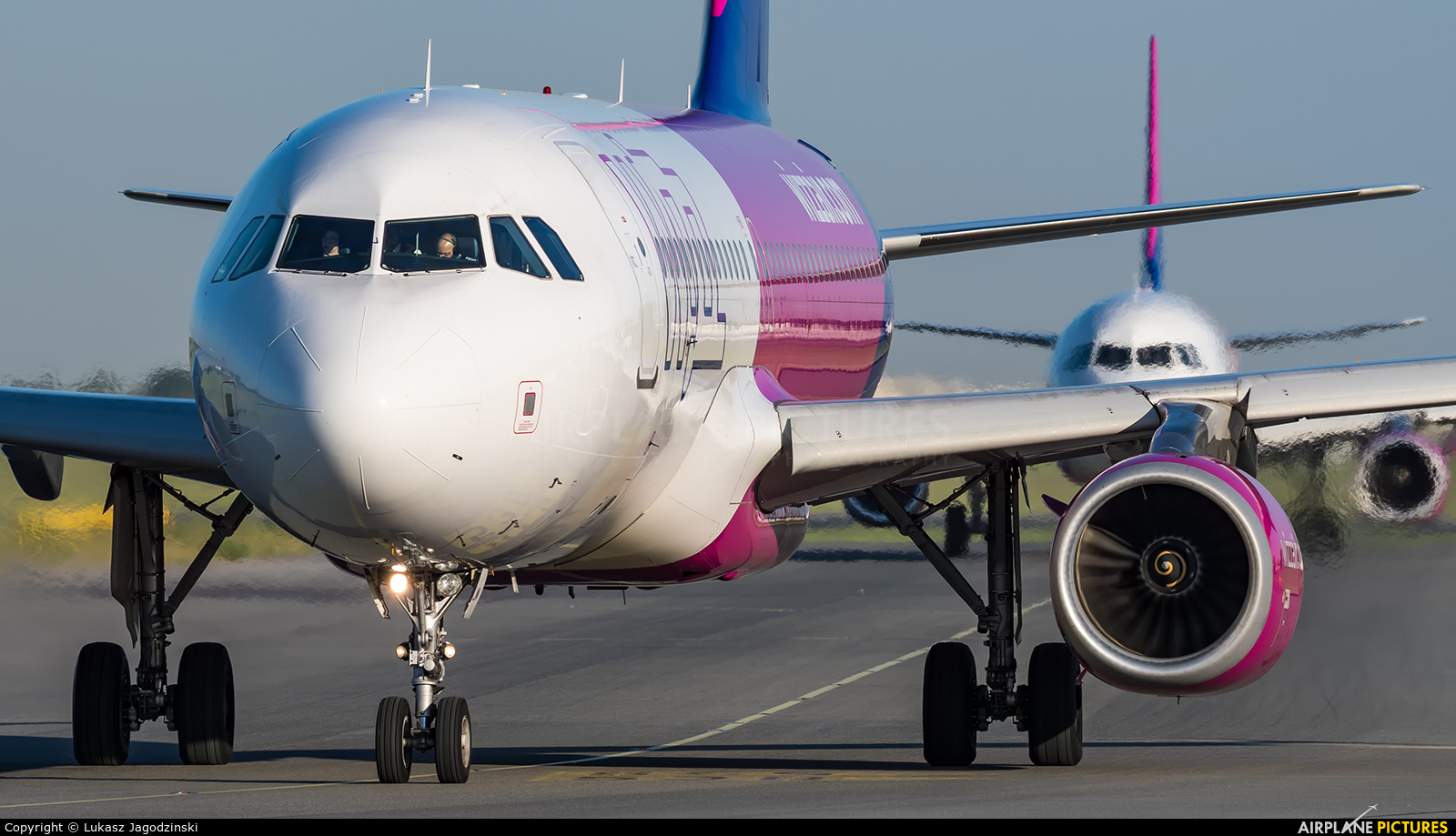 Wizz Air HA-LWM aircraft at Warsaw - Frederic Chopin