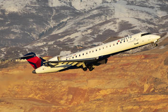 N631SK - Delta Connection - SkyWest Airlines Bombardier CRJ-700 