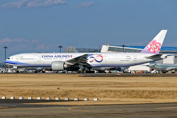 B-18006 - China Airlines Boeing 777-300ER