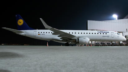 D-AECE - Lufthansa Regional - CityLine Embraer ERJ-190 (190-100)