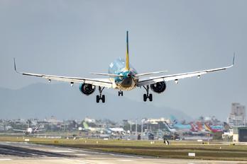 VN-A625 - Vietnam Airlines Airbus A321 NEO