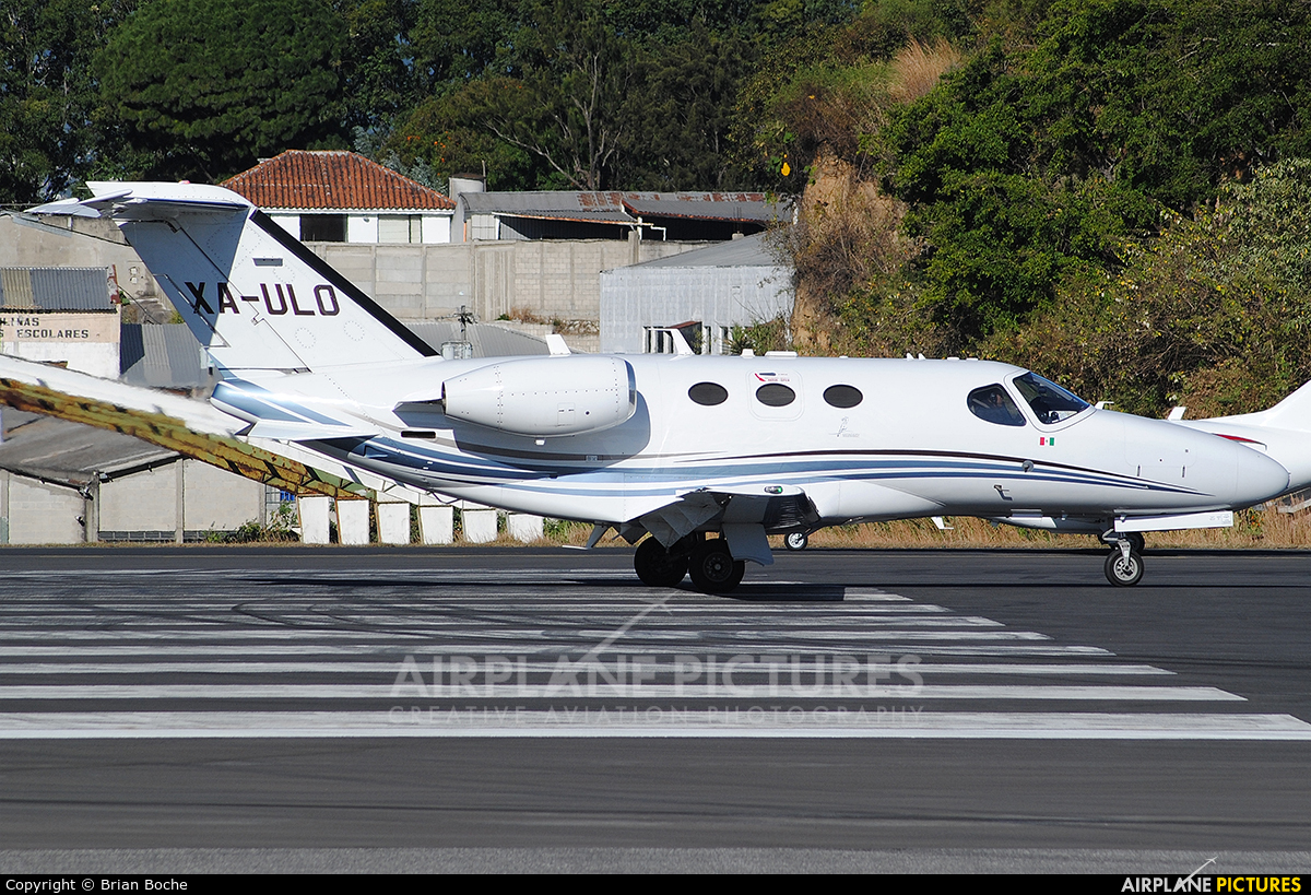 Private XA-ULO aircraft at Guatemala - La Aurora