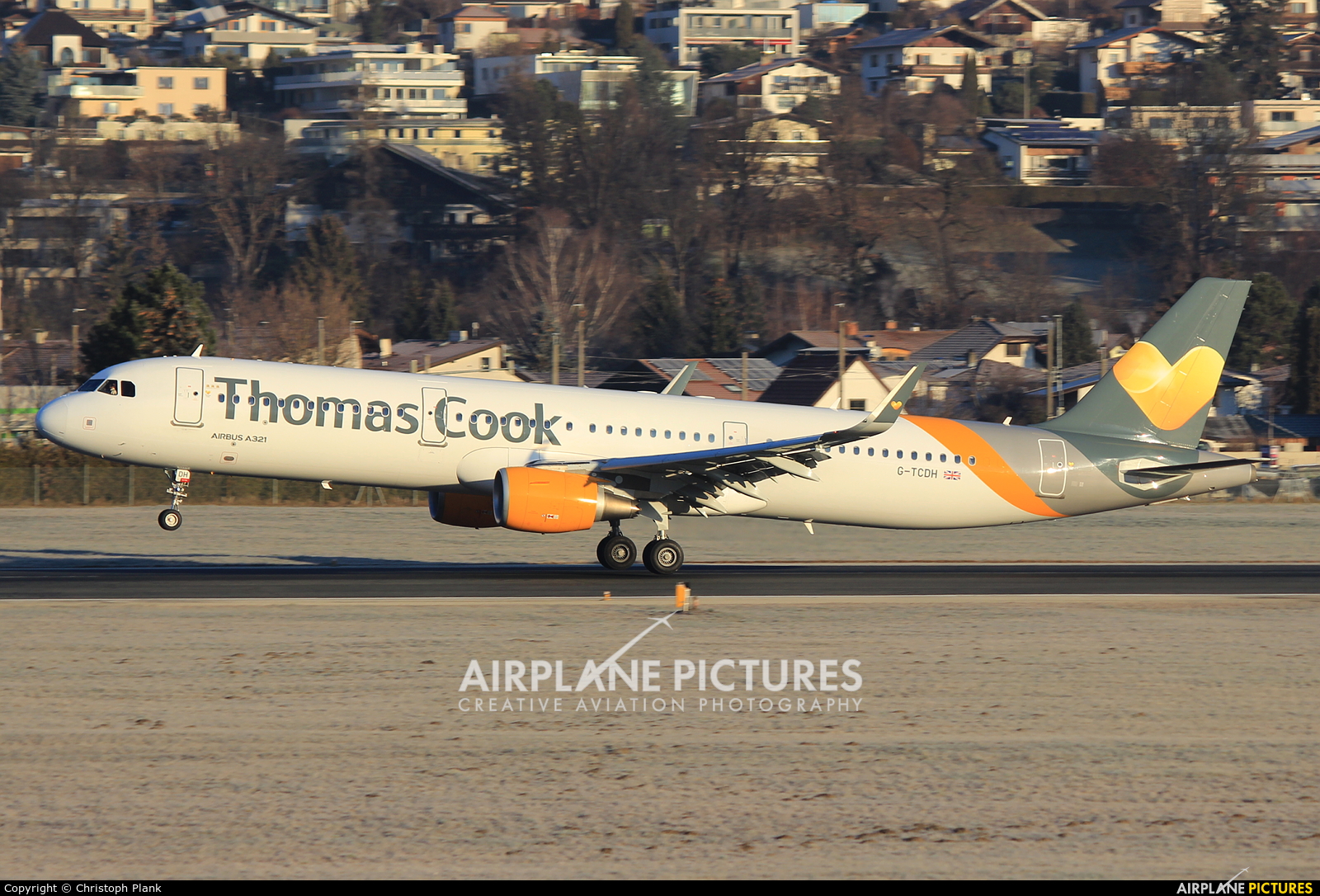 Thomas Cook G-TCDH aircraft at Innsbruck