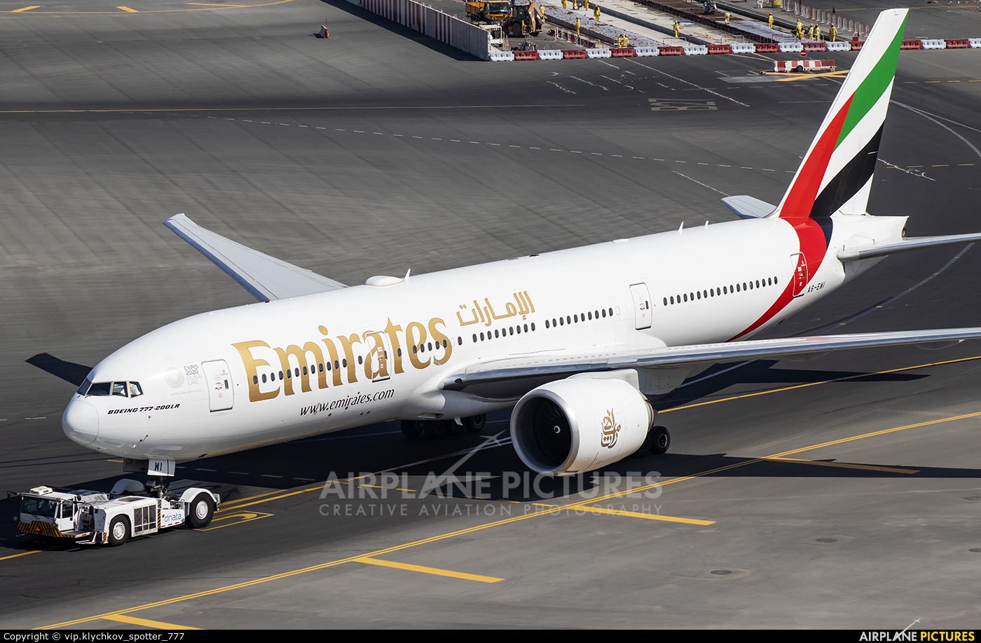 Emirates Airlines A6-EWI aircraft at Dubai Intl