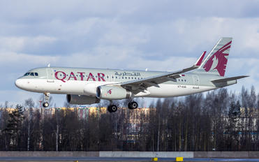 A7-AHQ - Qatar Airways Airbus A320
