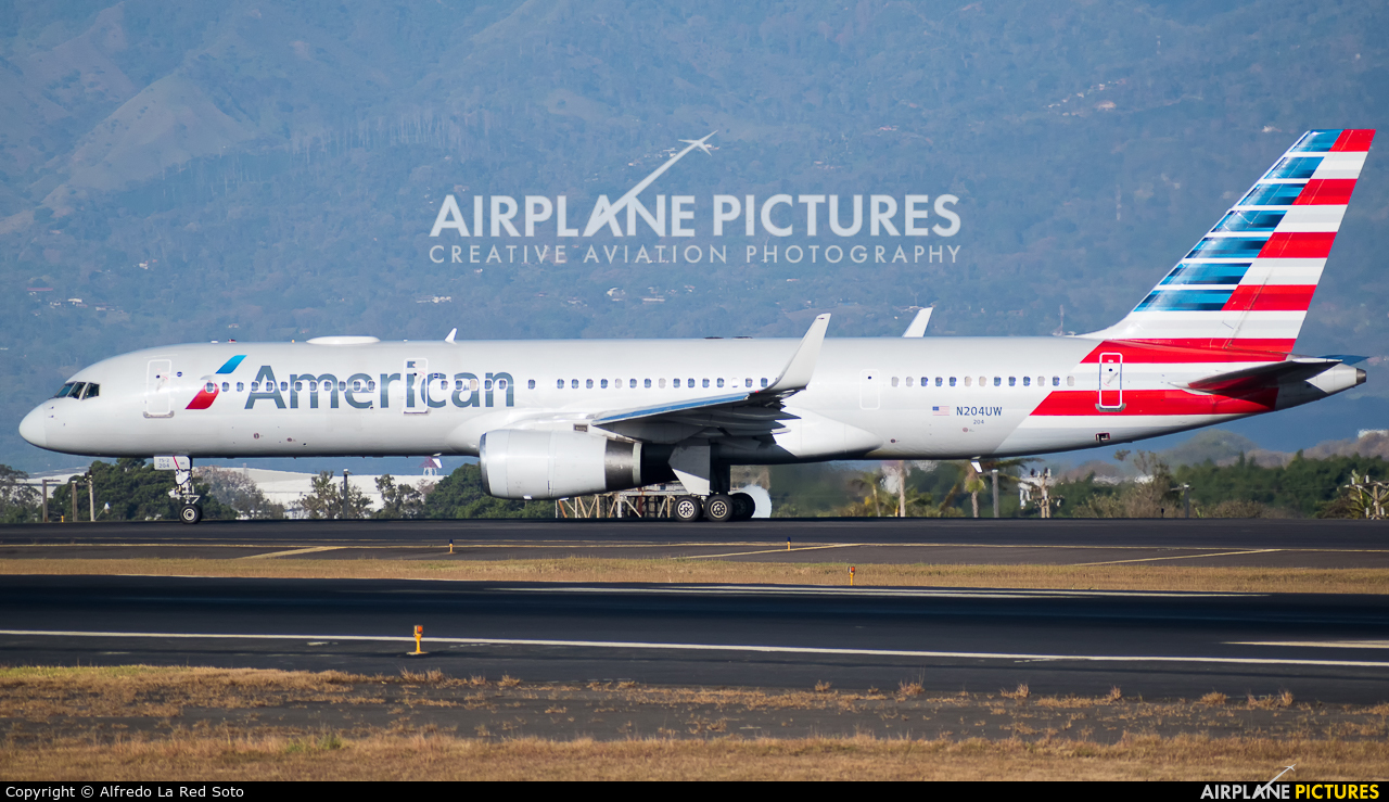 American Airlines N204UW aircraft at San Jose - Juan Santamaría Intl