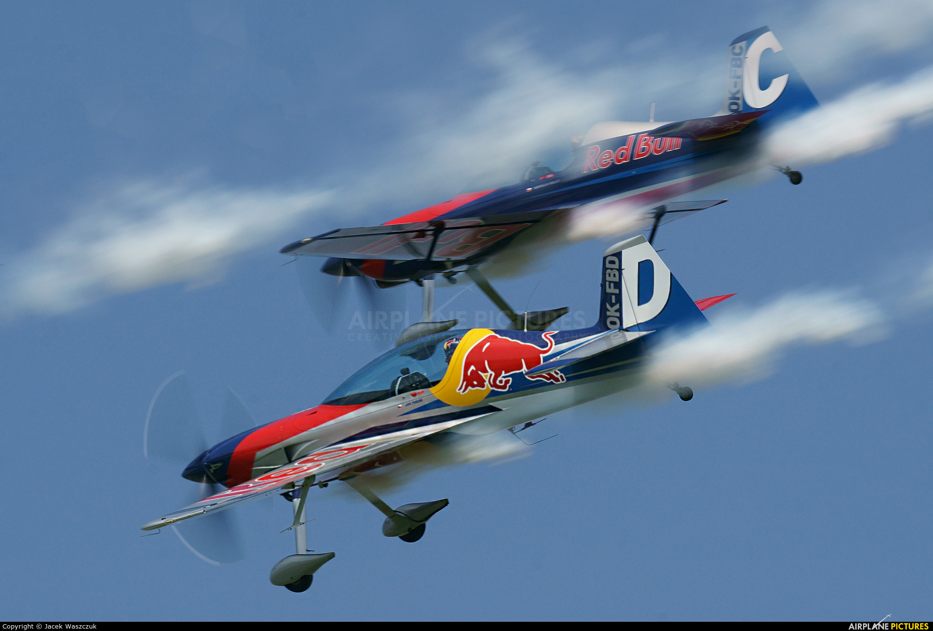 The Flying Bulls Duo : Aerobatics Team OK-FBD aircraft at Hradec Králové