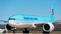 HL8046 - Korean Air Cargo Boeing 777F aircraft
