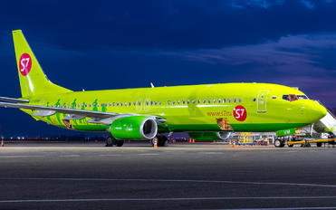VQ-BVM - S7 Airlines Boeing 737-800