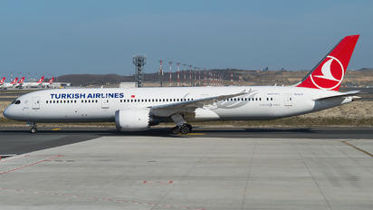 TC-LLA - Turkish Airlines Boeing 787-9 Dreamliner