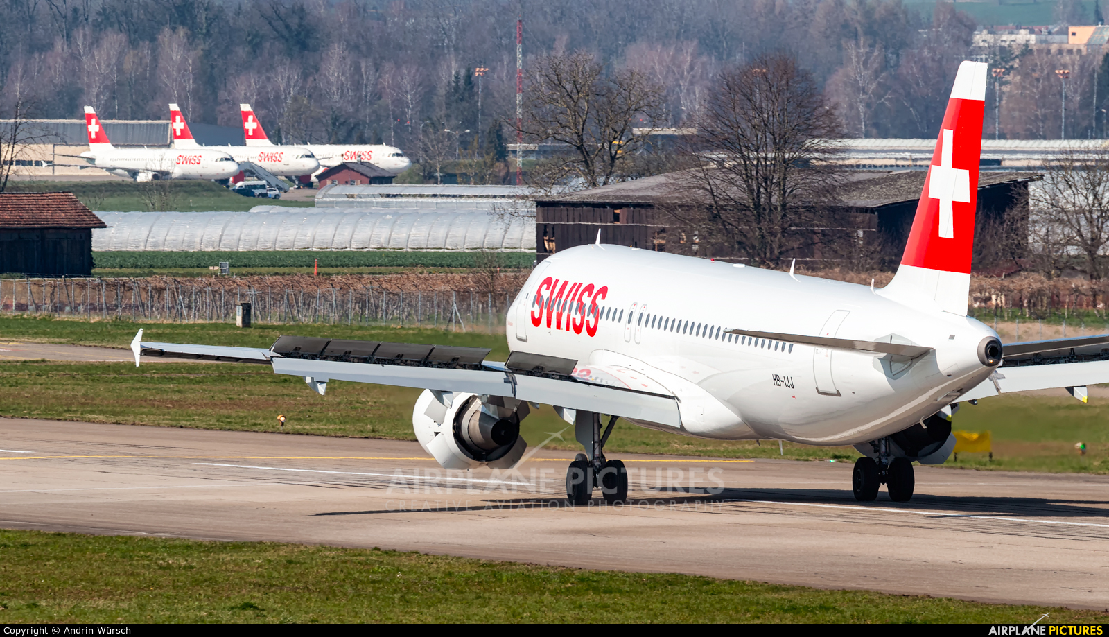 Hb Ijj Swiss Airbus A320 At Dubendorf Photo Id 1289419 Airplane Pictures Net