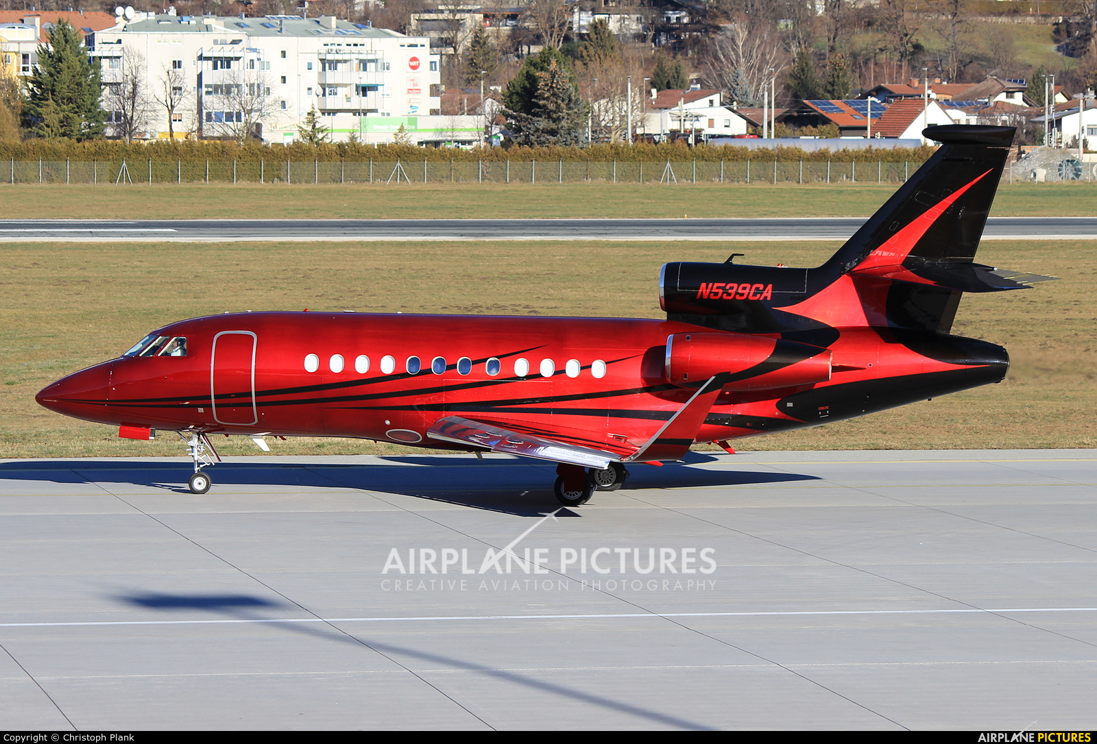 Private N539CA aircraft at Innsbruck