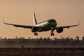 VQ-BGT - S7 Airlines Airbus A320 NEO