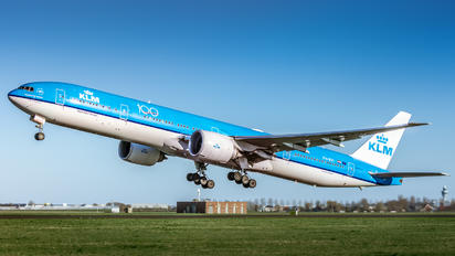 PH-BVI - KLM Boeing 777-300ER