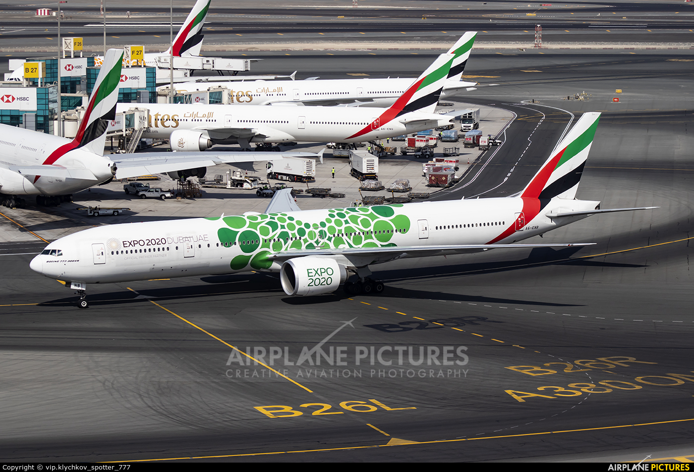 Emirates Airlines A6-ENB aircraft at Dubai Intl