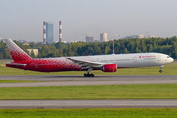 EI-UNN - Rossiya Boeing 777-300