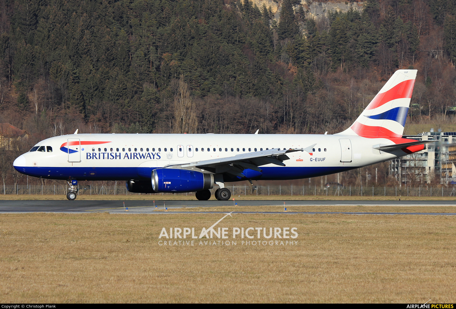 British Airways G-EUUF aircraft at Innsbruck