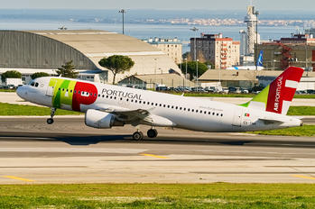 CS-TNH - TAP Portugal Airbus A320