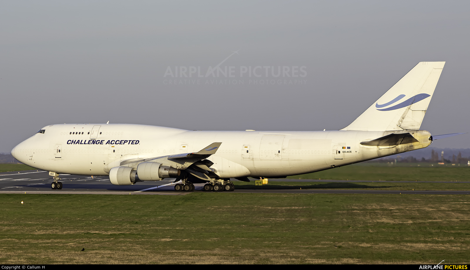 ACE Belgium Freighters OO-ACE aircraft at East Midlands