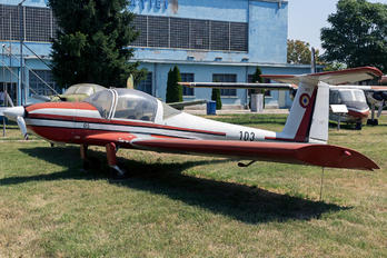 103 - Romania - Air Force IAR Industria Aeronautică Română IS-28M2G