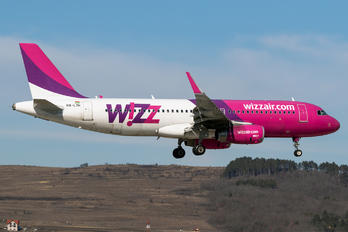 HA-LYH - Wizz Air Airbus A320