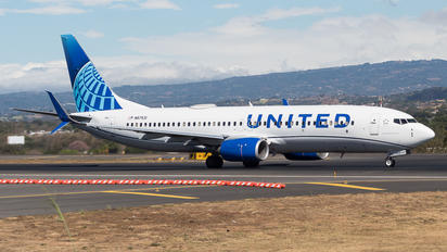 N87531 - United Airlines Boeing 737-800
