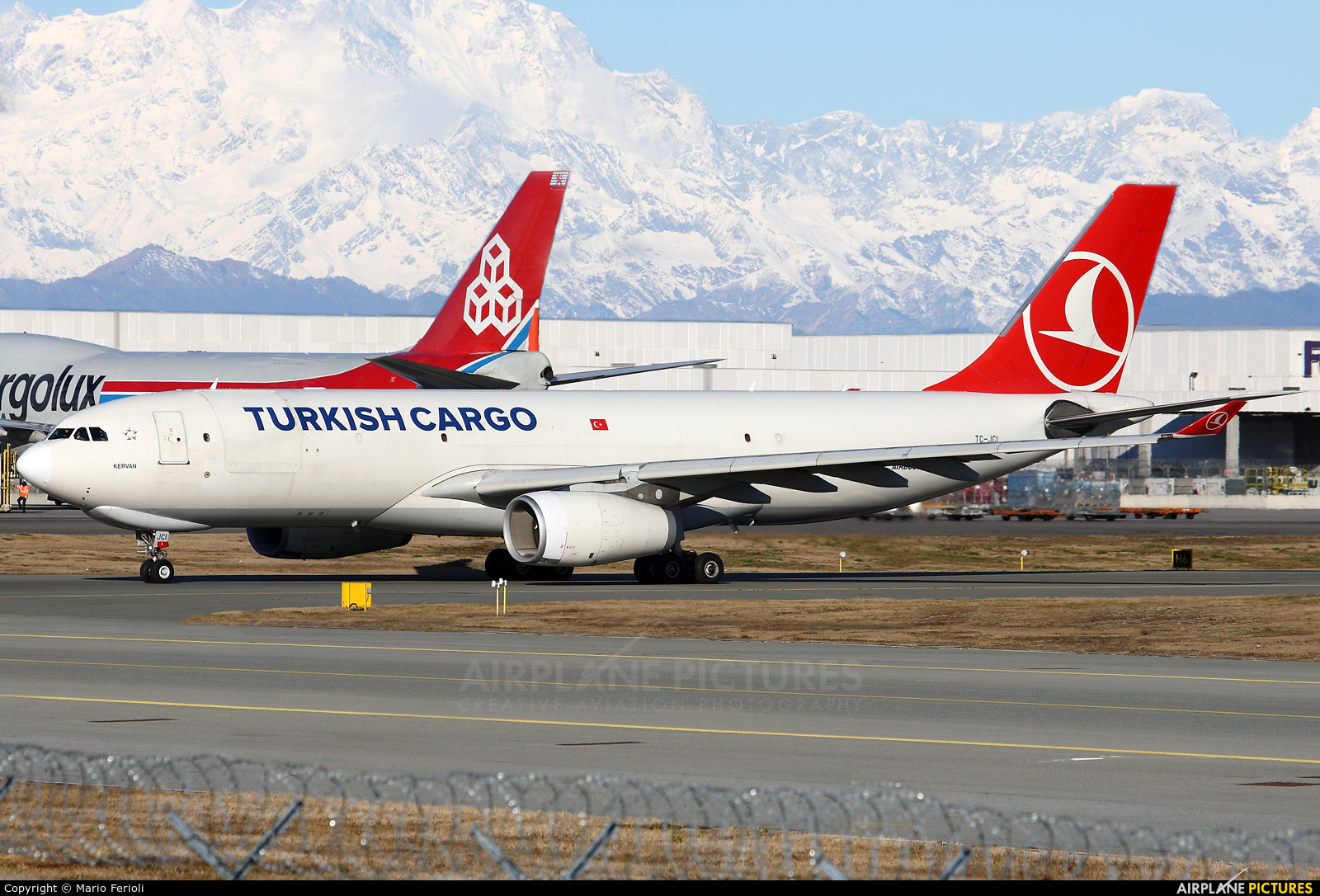 Turkish Cargo TC-JCI aircraft at Milan - Malpensa