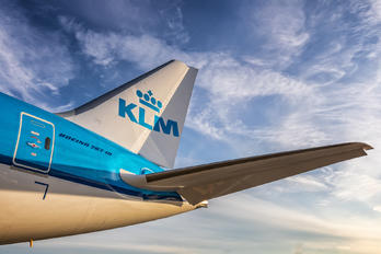PH-BKG - KLM Boeing 787-10 Dreamliner