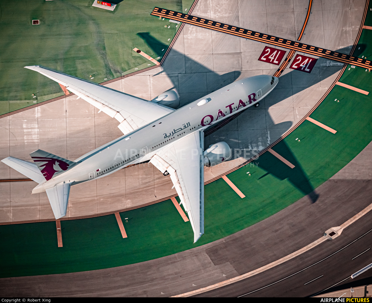 Qatar Airways A7-BBI aircraft at Los Angeles Intl