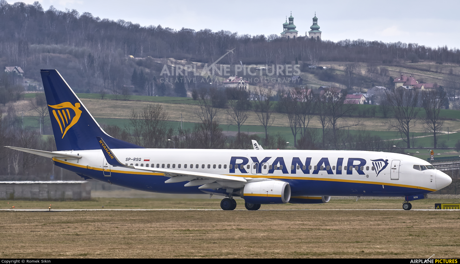 Ryanair Sun SP-RSQ aircraft at Kraków - John Paul II Intl