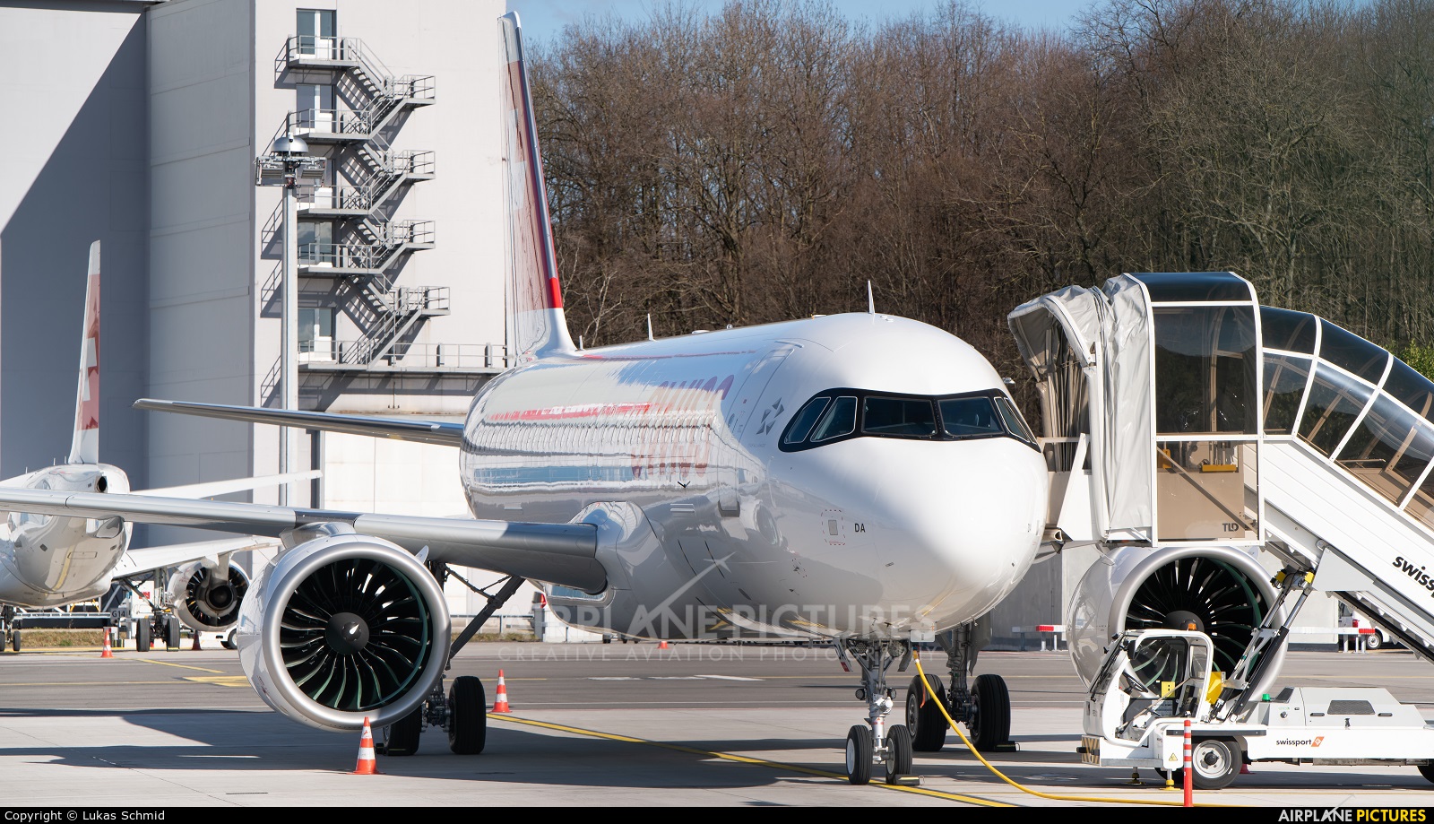 Swiss HB-JDA aircraft at Zurich