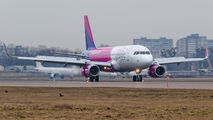 HA-LYZ - Wizz Air Airbus A320 aircraft
