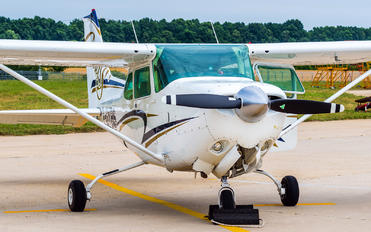 F-GYBS - Private Cessna 172 RG Skyhawk / Cutlass