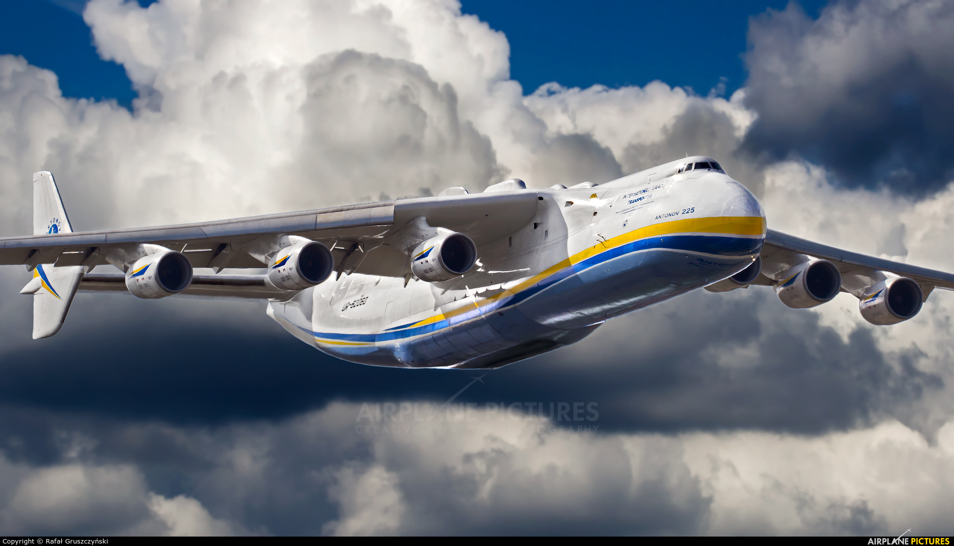 Antonov Airlines /  Design Bureau UR-82060 aircraft at Warsaw - Frederic Chopin