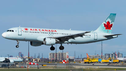 C-FFWJ - Air Canada Airbus A320