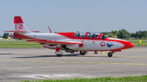 3H2011 - Poland - Air Force: White & Red Iskras PZL TS-11 Iskra aircraft