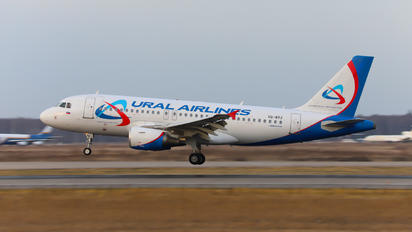 VQ-BTZ - Ural Airlines Airbus A319