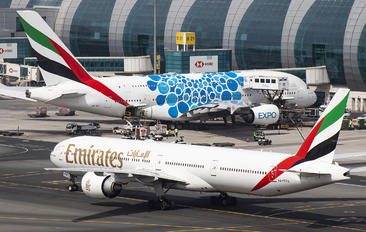 A6-EPH - Emirates Airlines Boeing 777-300ER