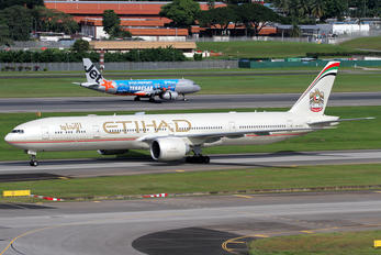 A6-ETO - Etihad Airways Boeing 777-300ER