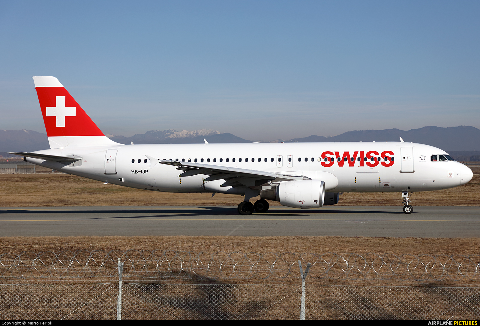 Swiss HB-IJP aircraft at Milan - Malpensa