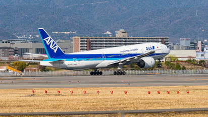 JA706A - ANA - All Nippon Airways Boeing 777-200ER