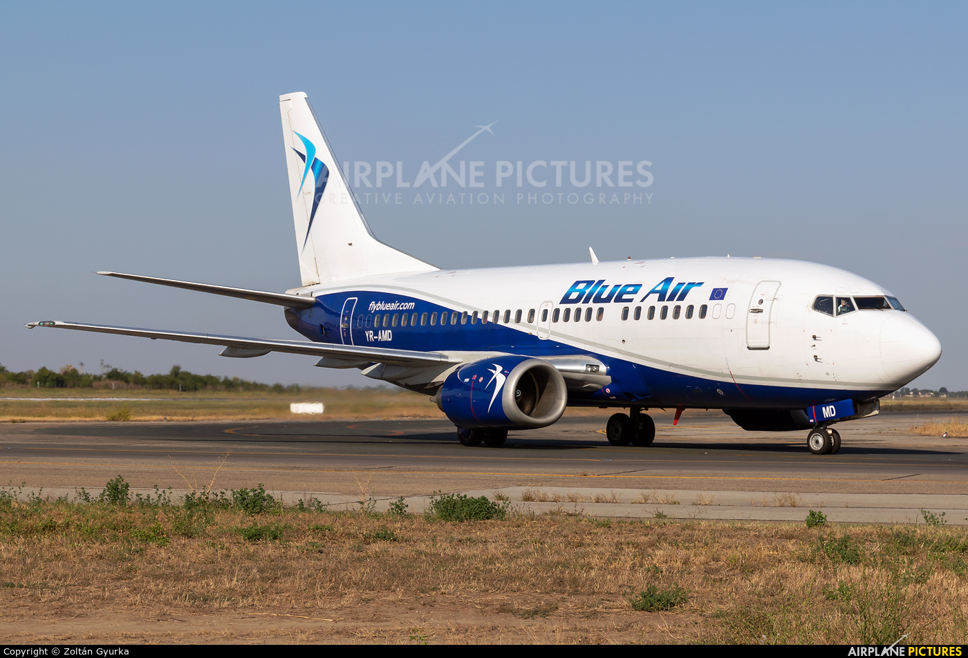 Blue Air YR-AMD aircraft at Bucharest - Henri Coandă