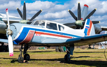RA-44251 - Ulyanovsk Institute of Civil Aviation Yakovlev Yak-18T